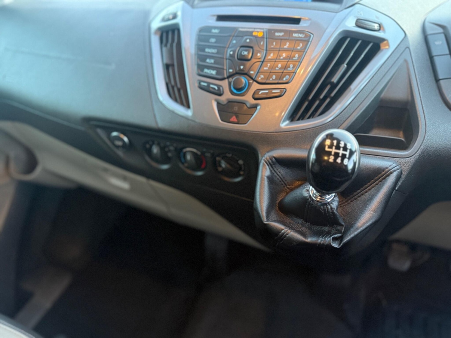 Used Ford Transit Custom 2015 for sale - 77131787: Photo 24