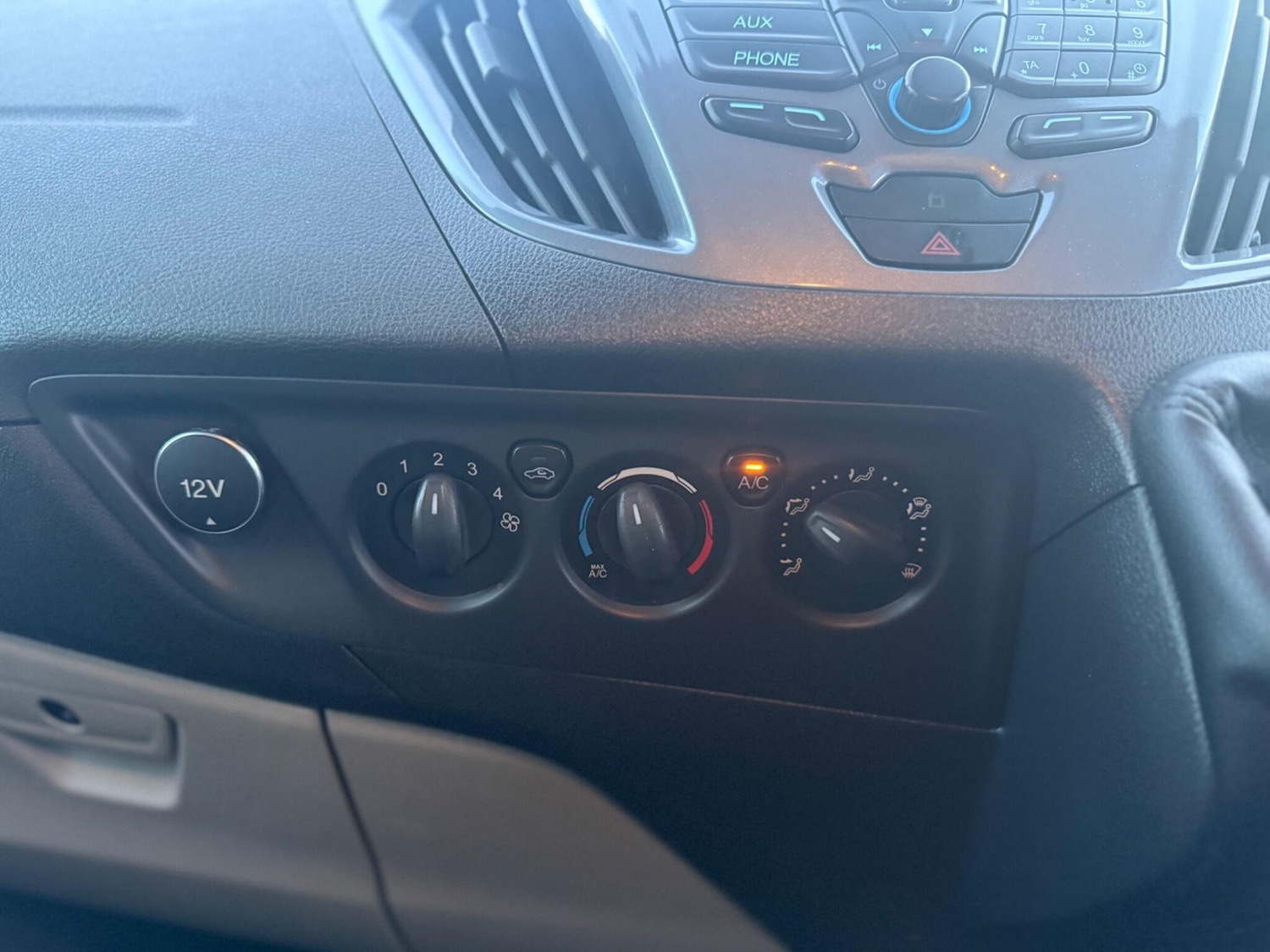 Used Ford Transit Custom 2015 for sale - 77131787: Photo 26