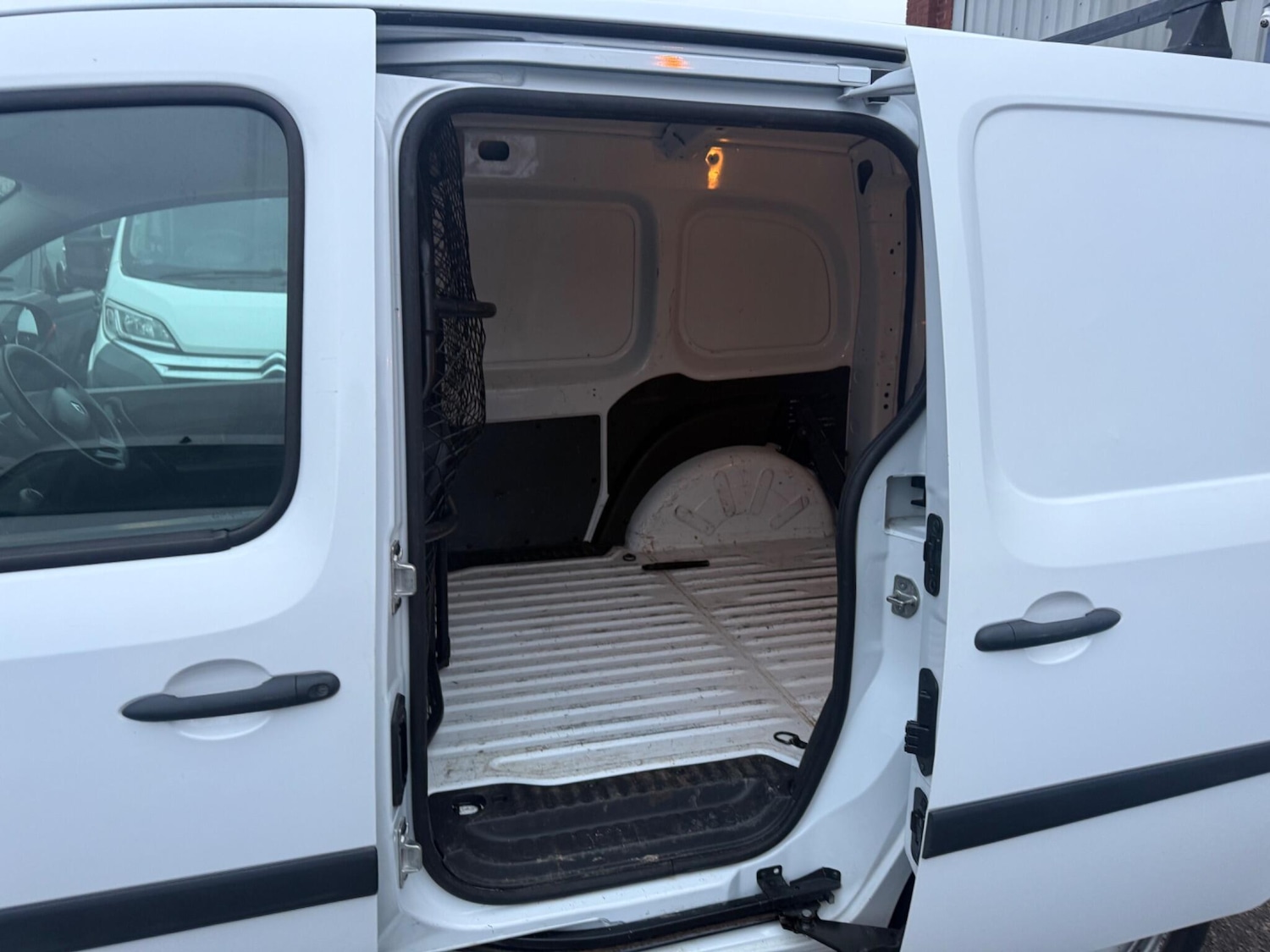 Used Renault Kangoo 2015 for sale - 77040577: Photo 13