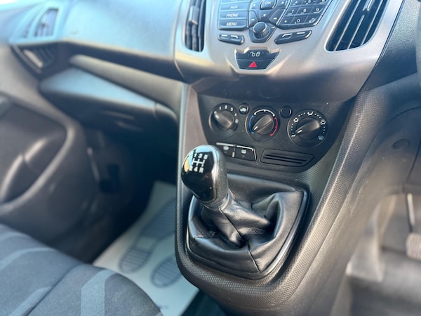 Used Ford Transit Connect 2015 for sale - 76247549: Photo 22