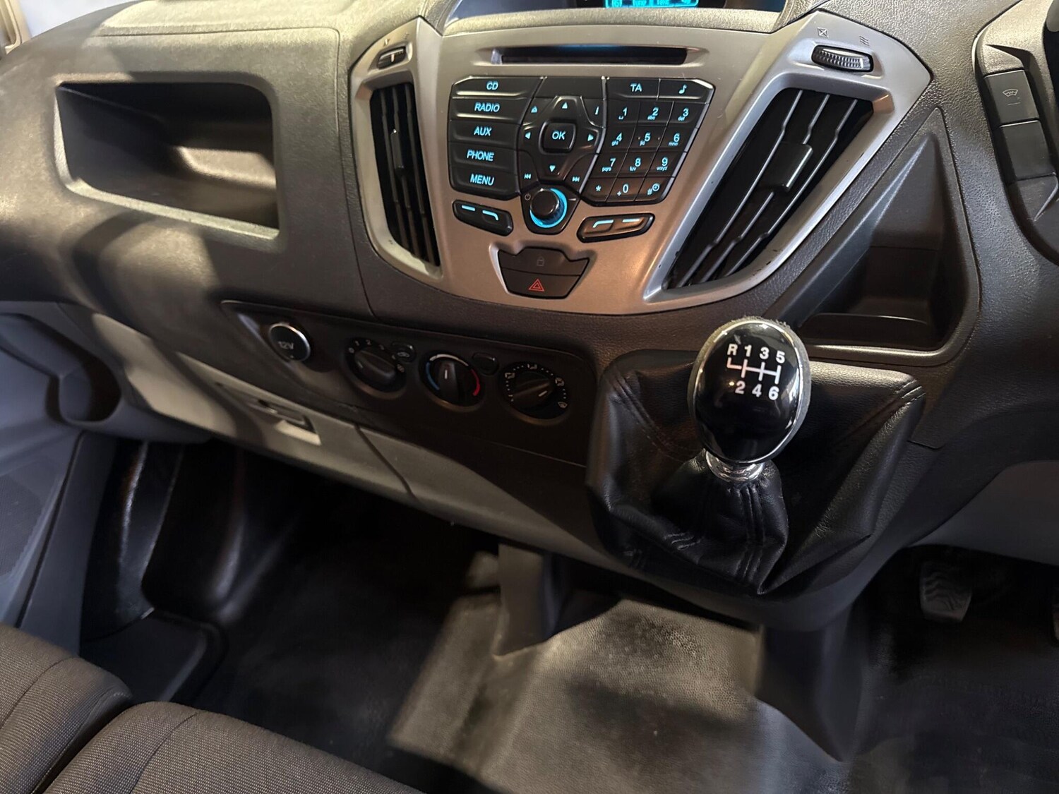 Used Ford Transit Custom for sale - 77957122: Photo 18