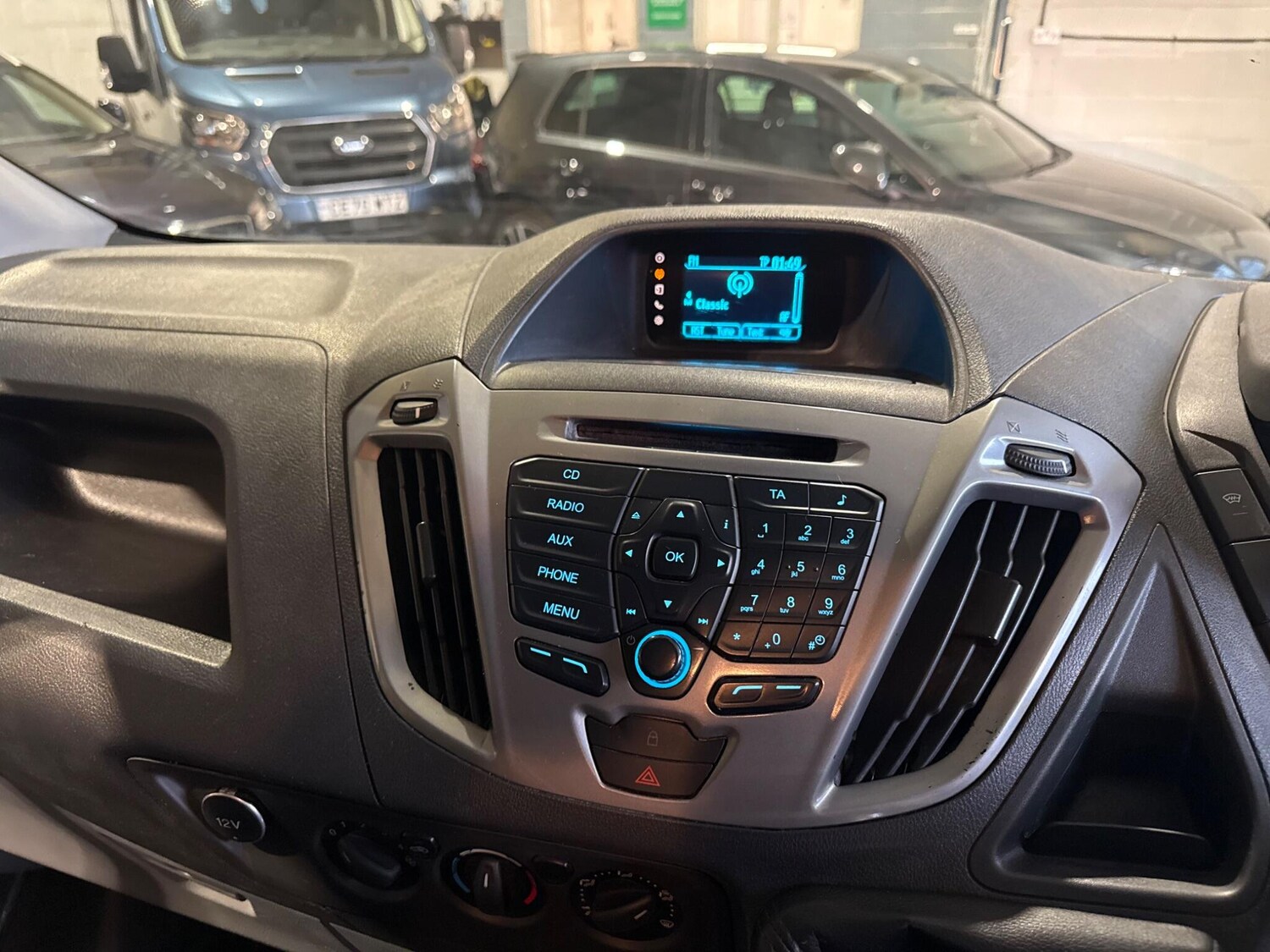 Used Ford Transit Custom for sale - 77957122: Photo 21