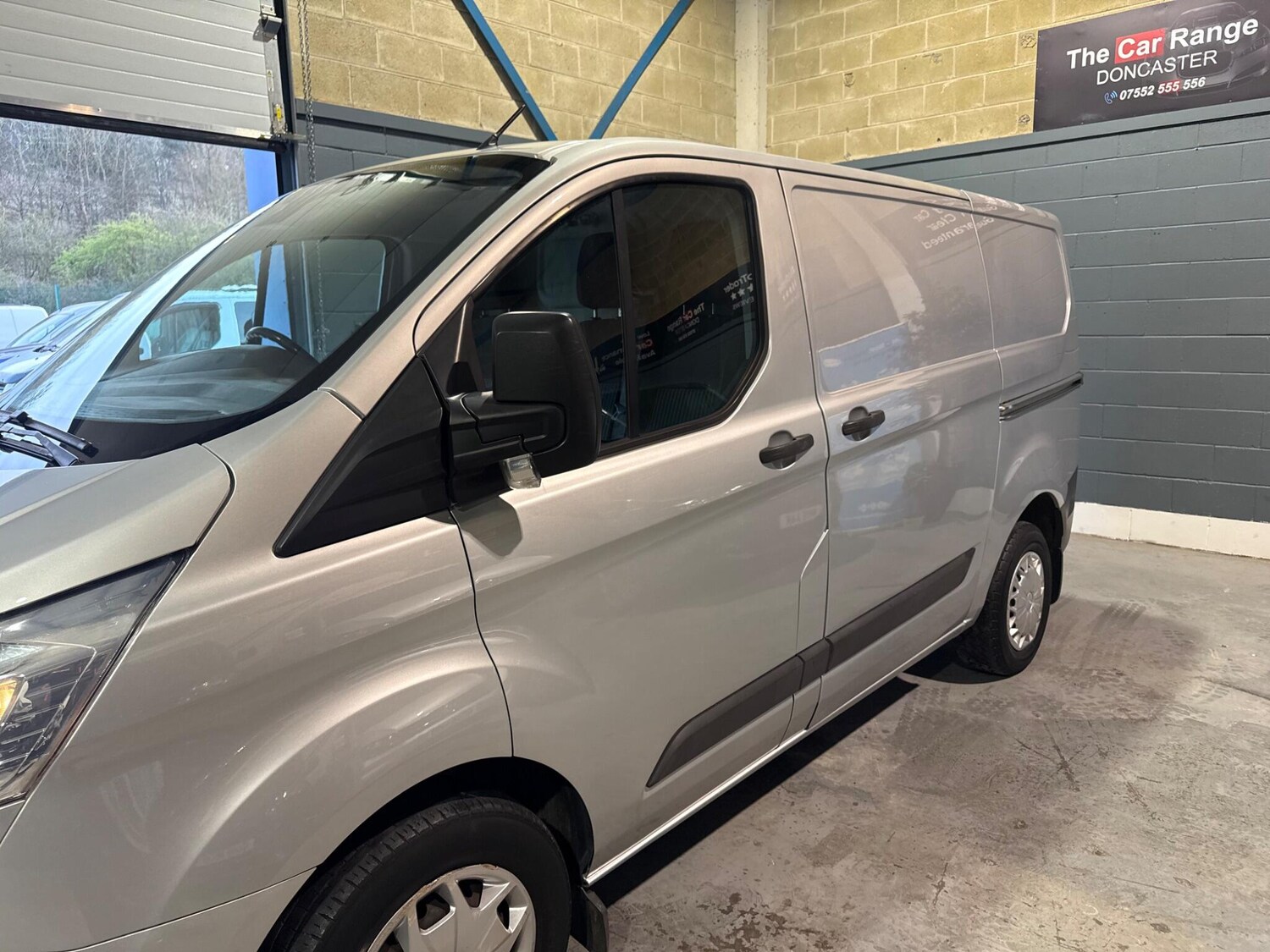 Used Ford Transit Custom for sale - 77957122: Photo 28