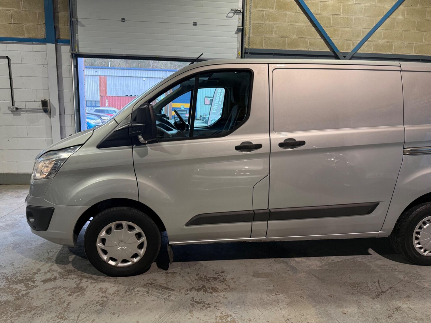 Used Ford Transit Custom for sale - 77957122: Photo 8