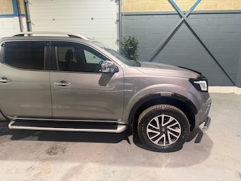 Used Nissan Navara 2016 for sale - 78318236: Photo