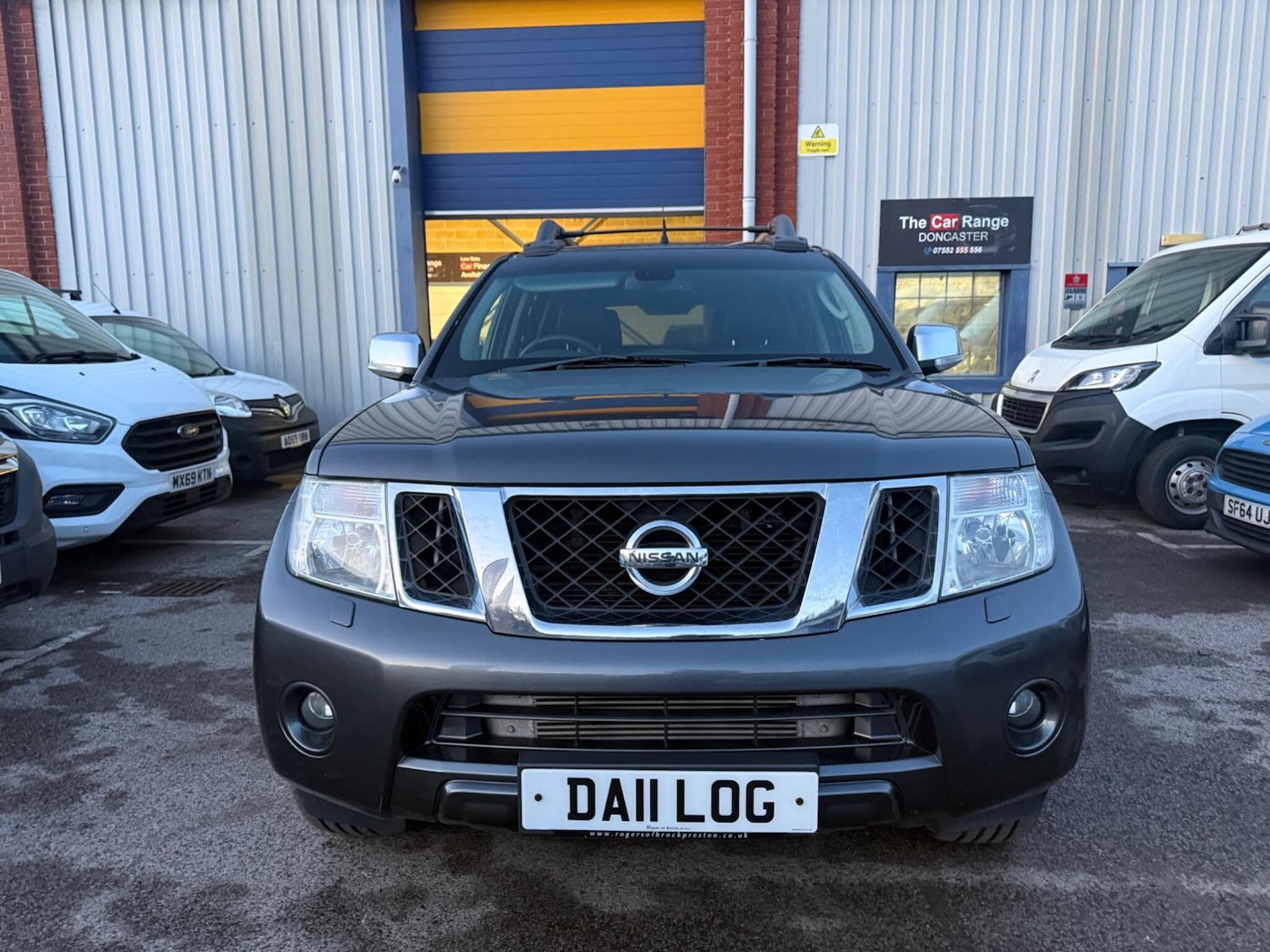 Used Nissan Navara 2012 for sale - 77131132: Photo 12