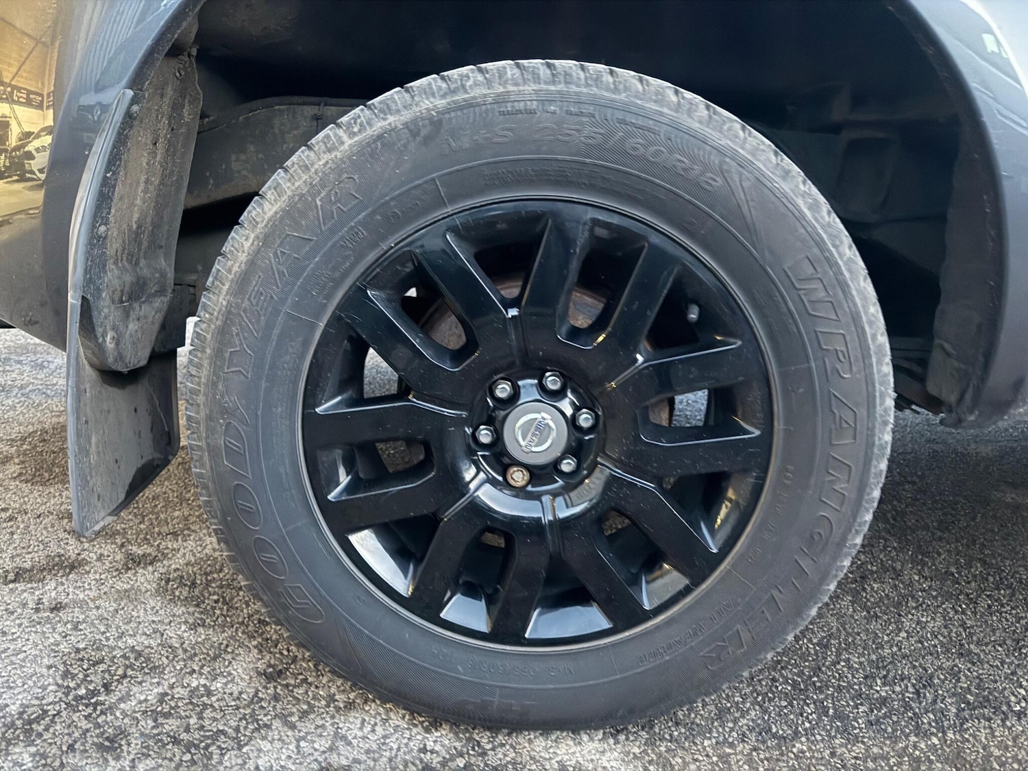 Used Nissan Navara 2012 for sale - 77131132: Photo 13