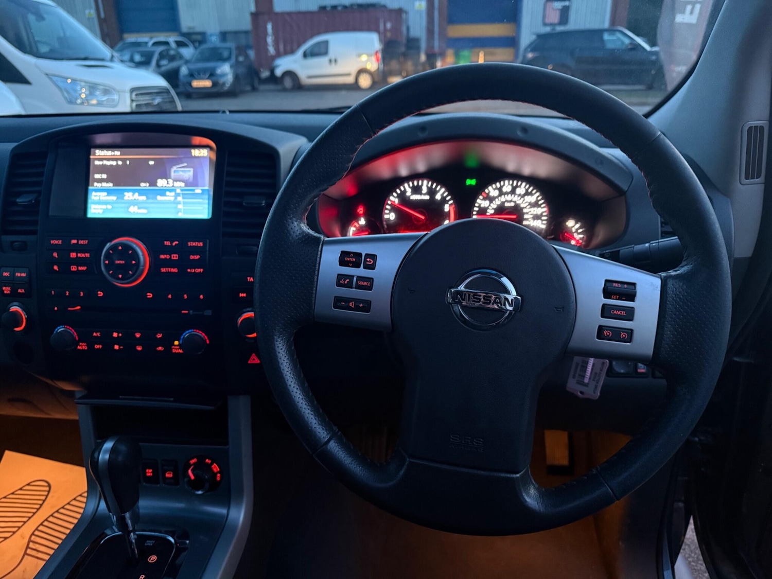 Used Nissan Navara 2012 for sale - 77131132: Photo 22