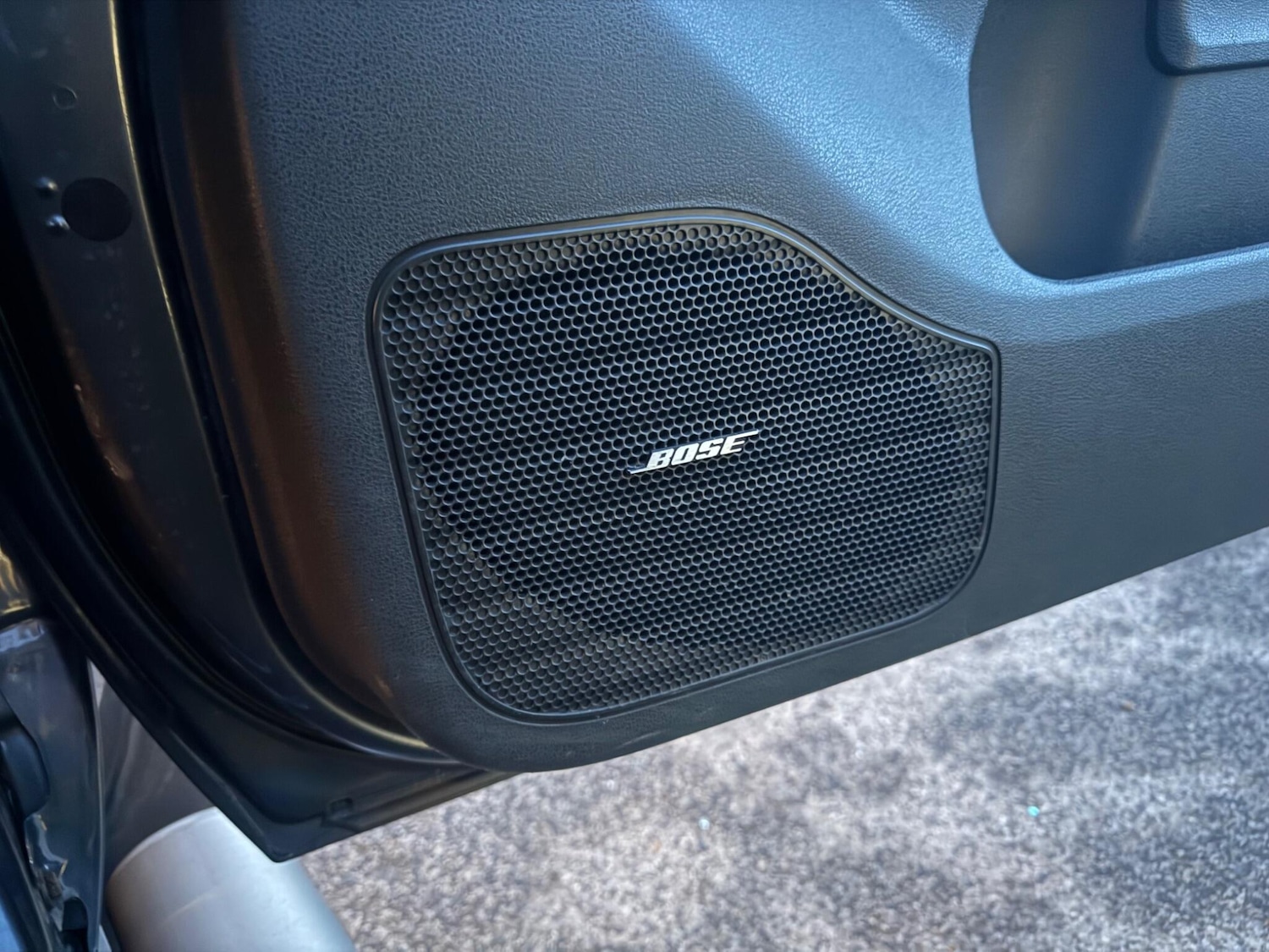 Used Nissan Navara 2012 for sale - 77131132: Photo 32