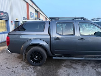 Used Nissan Navara 2012 for sale - 77131132: Photo