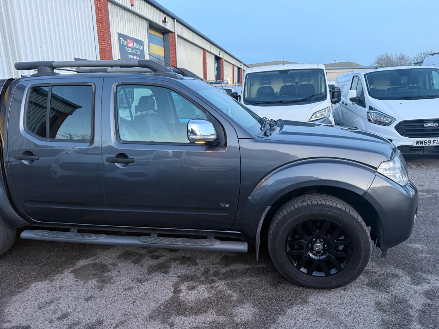 Used Nissan Navara 2012 for sale - 77131132: Photo 5