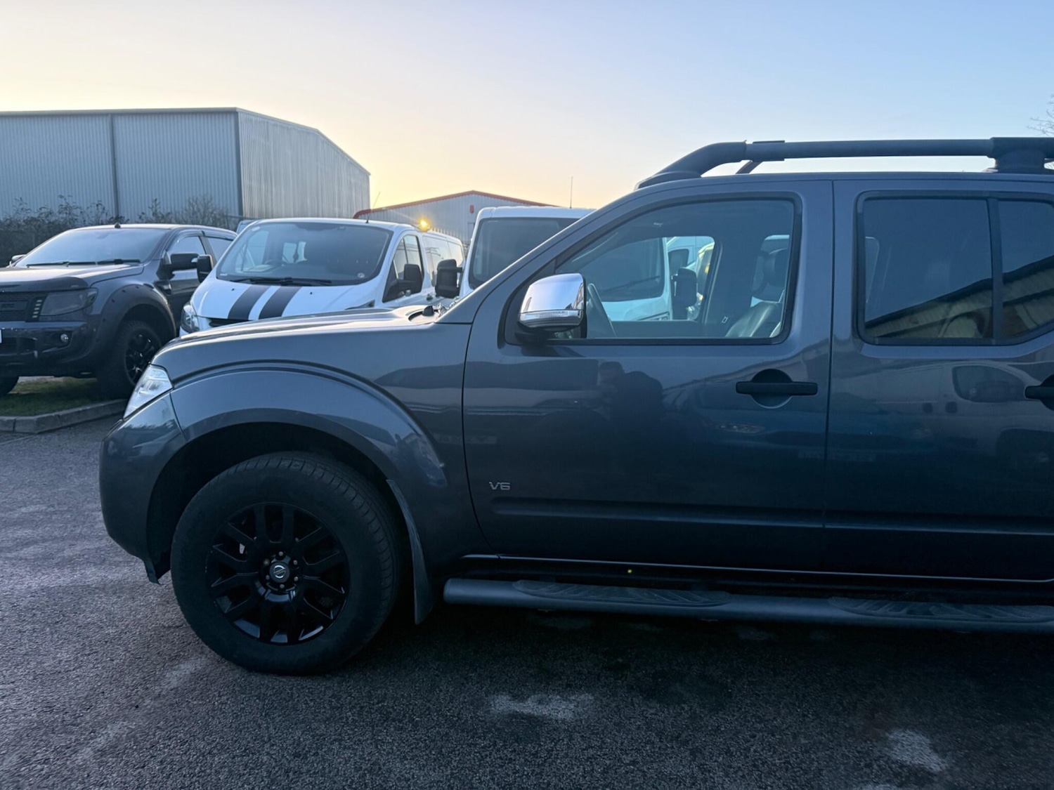 Used Nissan Navara 2012 for sale - 77131132: Photo 6