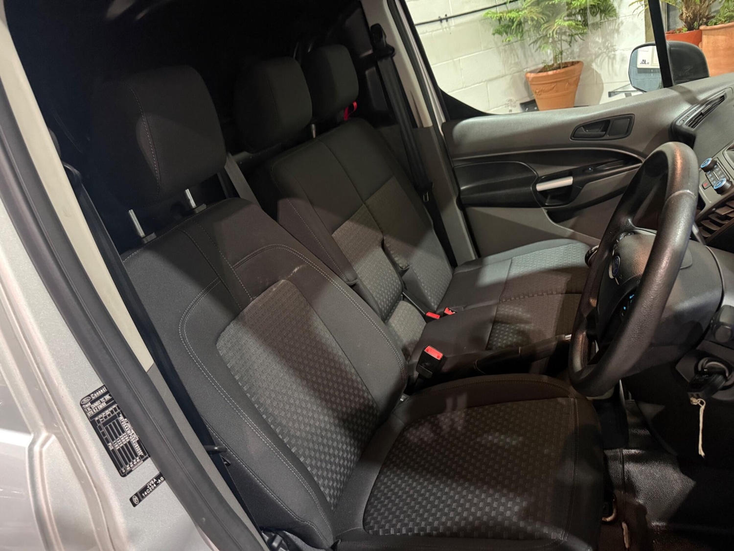 Used Ford Transit Connect 2020 for sale - 76772077: Photo 17