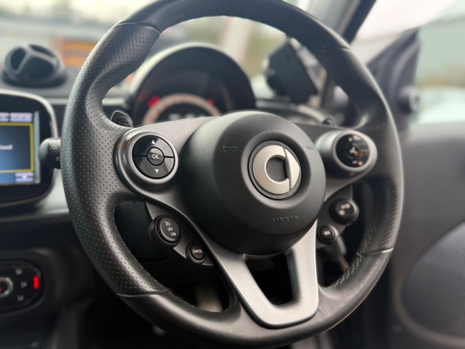 Used smart fortwo 2016 for sale - 76965564: Photo 17