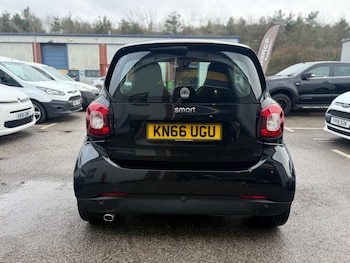 Used smart fortwo 2016 for sale - 76965564: Photo