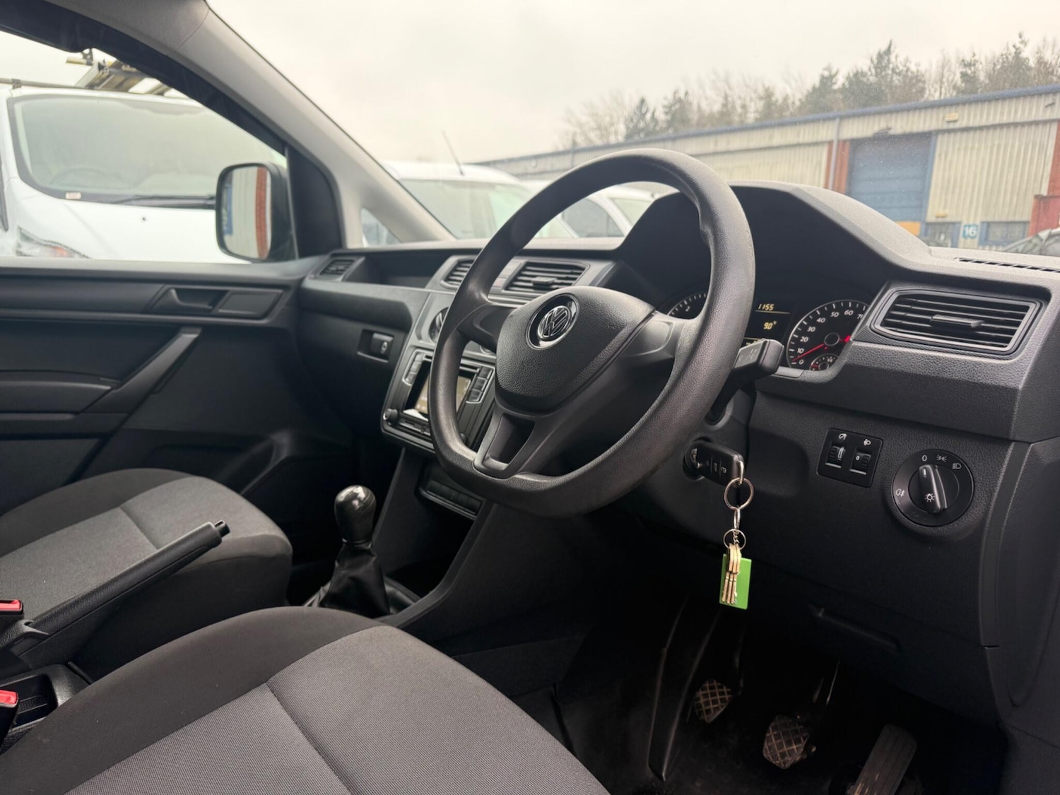 Used Volkswagen Caddy Maxi 2016 for sale - 77029975: Photo 18