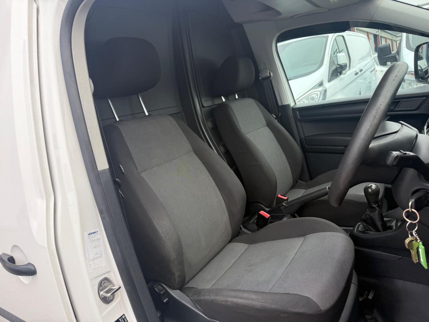 Used Volkswagen Caddy Maxi 2016 for sale - 77029975: Photo 19