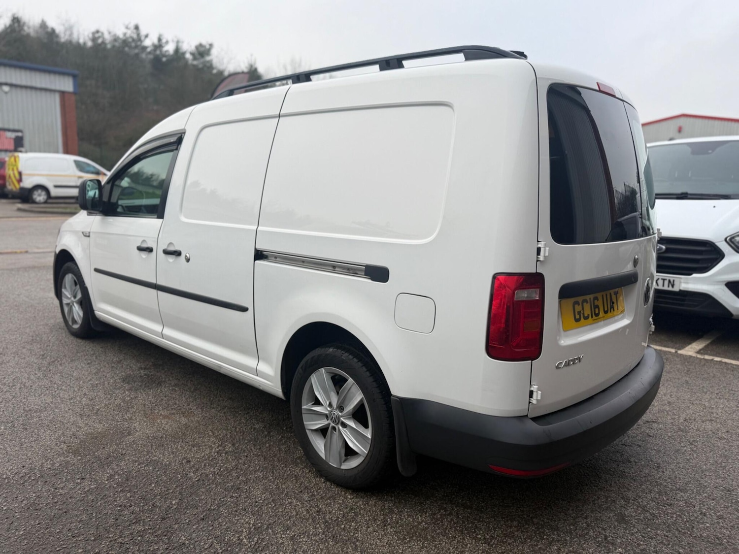 Used Volkswagen Caddy Maxi 2016 for sale - 77029975: Photo 6