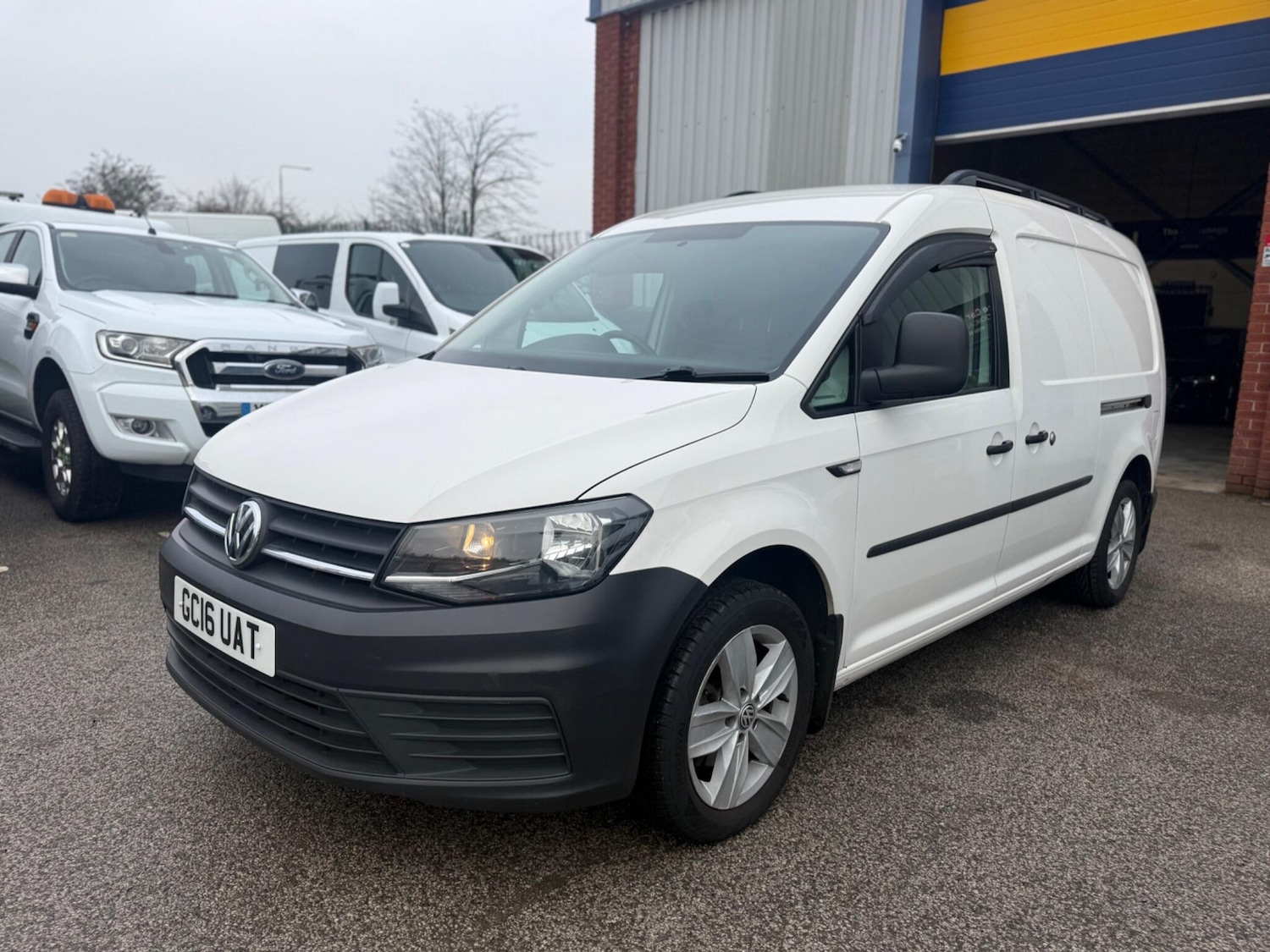 Used Volkswagen Caddy Maxi 2016 for sale - 77029975: Photo 7