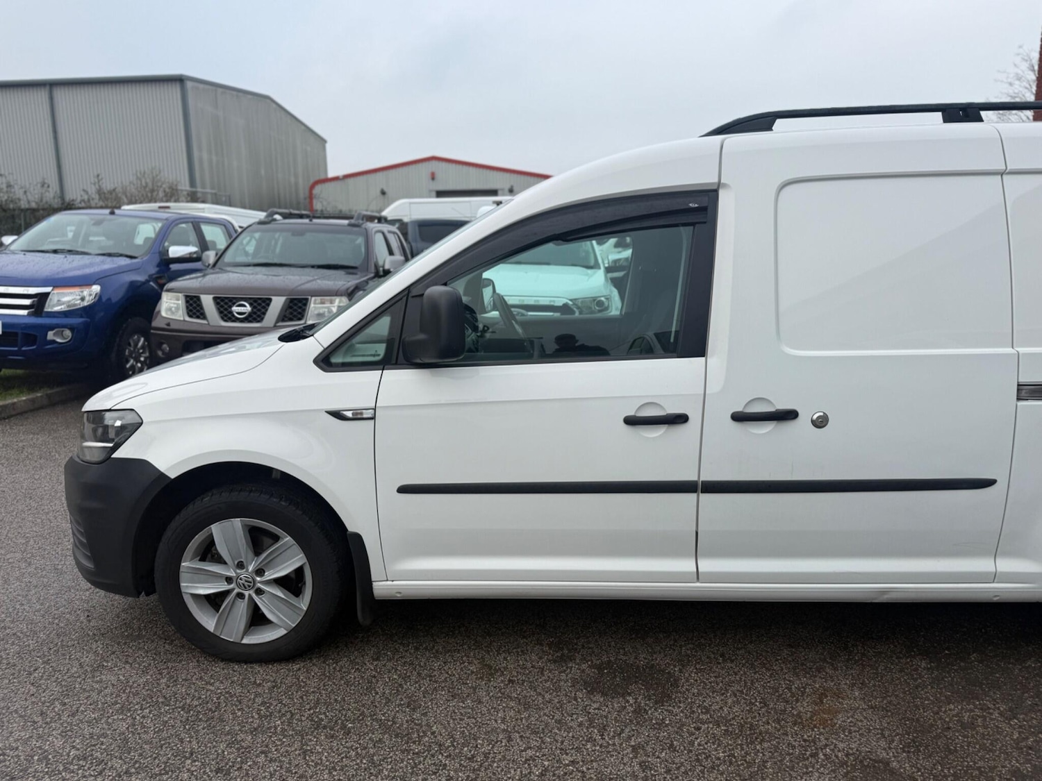 Used Volkswagen Caddy Maxi 2016 for sale - 77029975: Photo 8