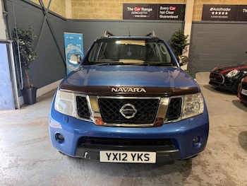 Used Nissan Navara 2012 for sale - 78548393: Photo