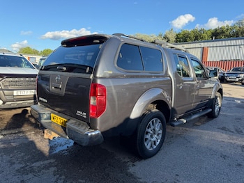 Used Nissan Navara 2015 for sale - 79453085: Photo