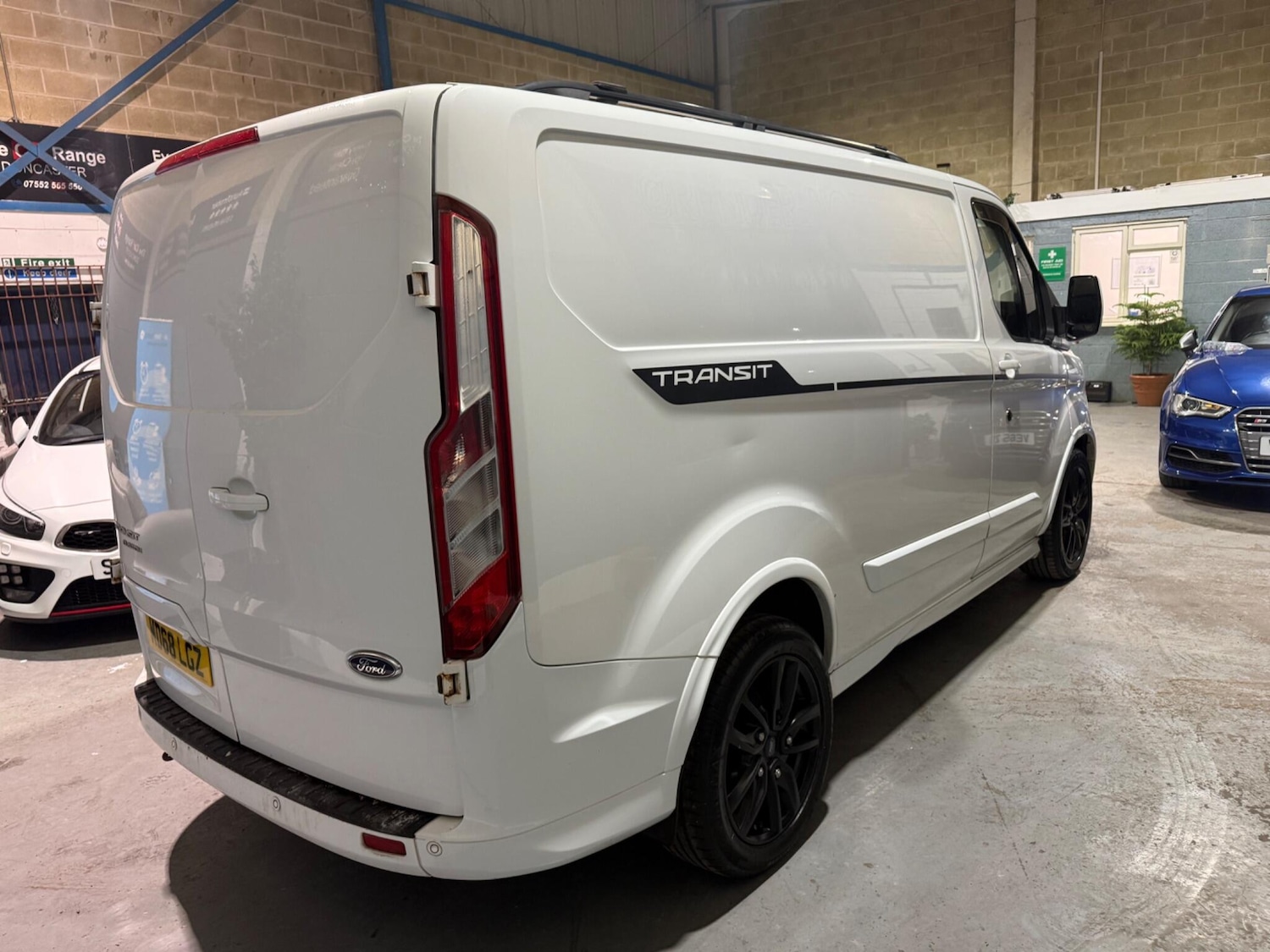 Used Ford Transit Custom 2019 for sale - 77376087: Photo 4
