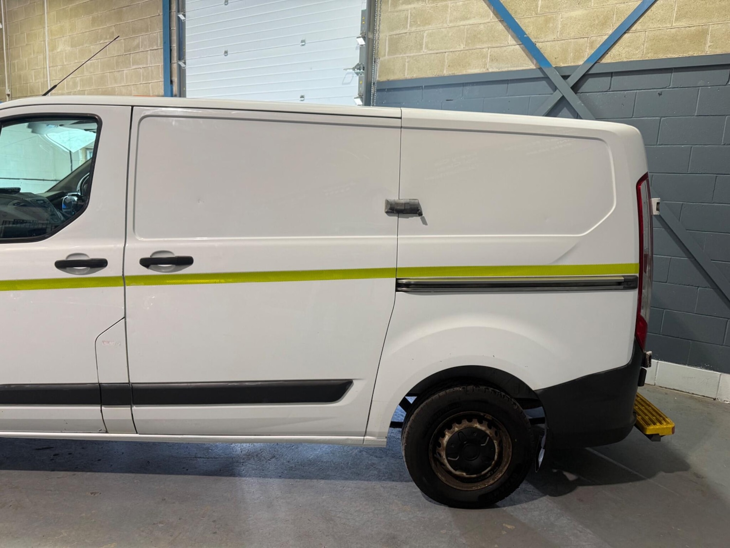 Used Ford Transit Custom for sale - 78214583: Photo 4
