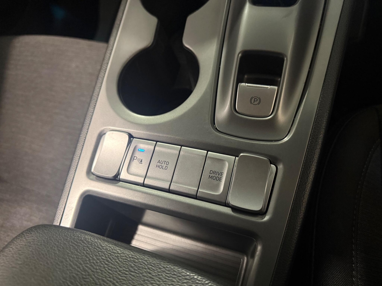 Used Hyundai KONA 2020 for sale - 77598492: Photo 27