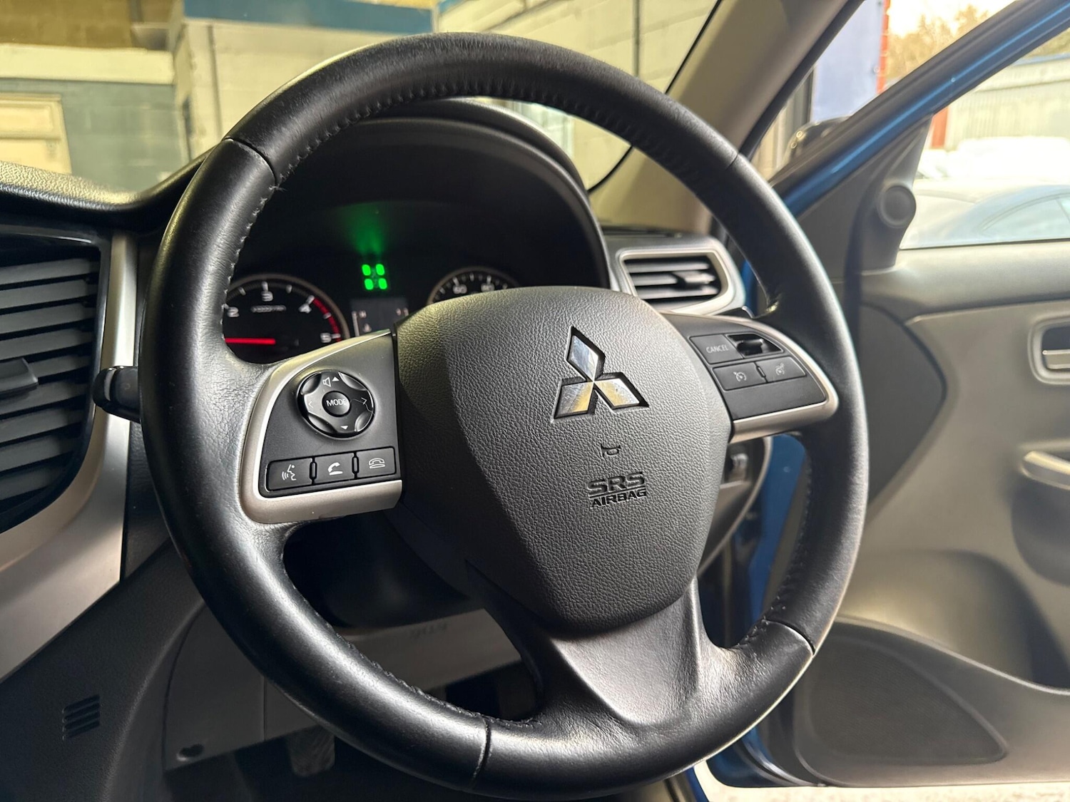 Used Mitsubishi L200 2015 for sale - 77909254: Photo 17