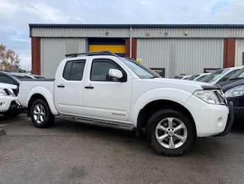 Used Nissan Navara 2015 for sale - 76485036: Photo
