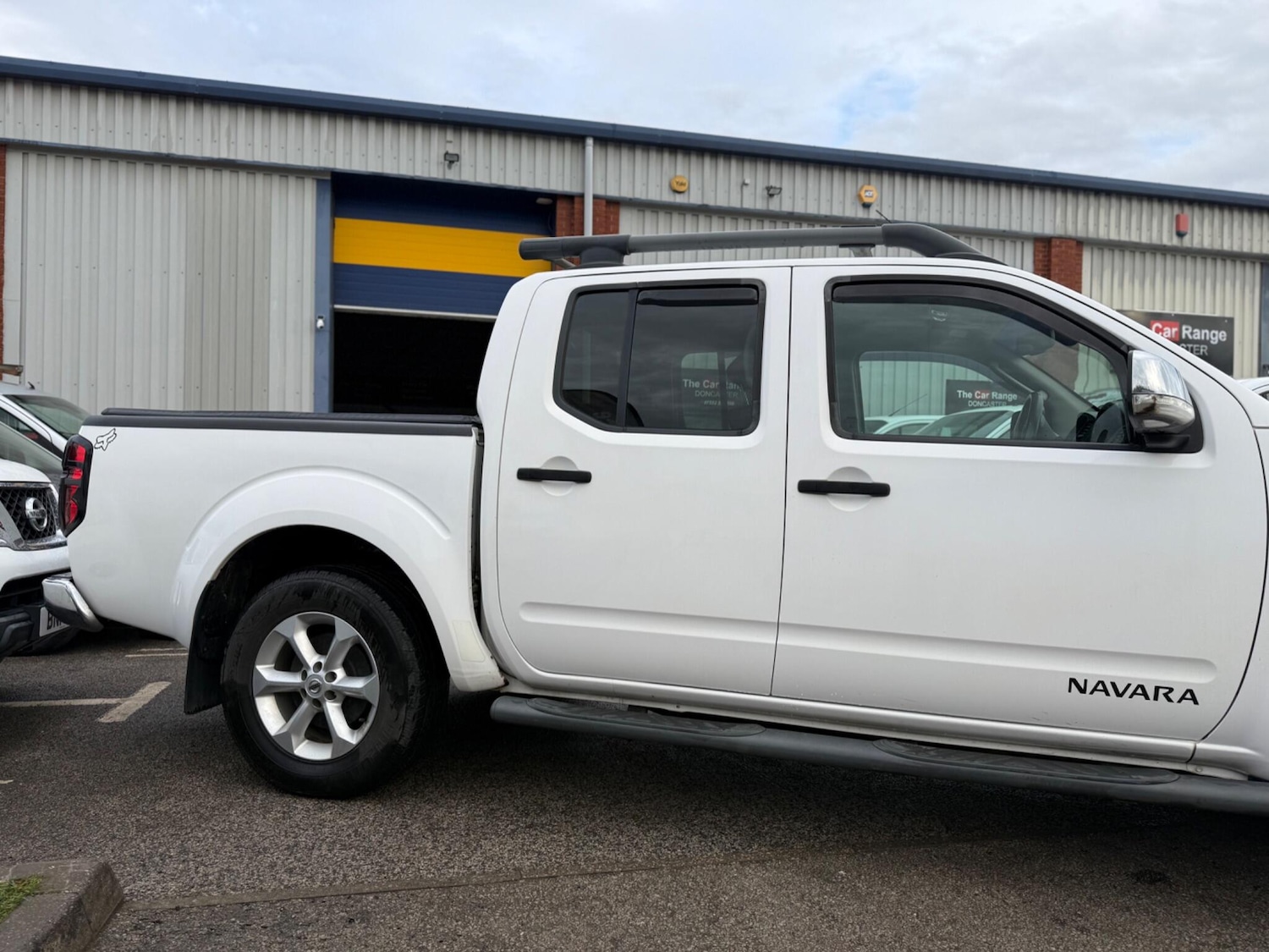 Used Nissan Navara 2015 for sale - 76485036: Photo 2