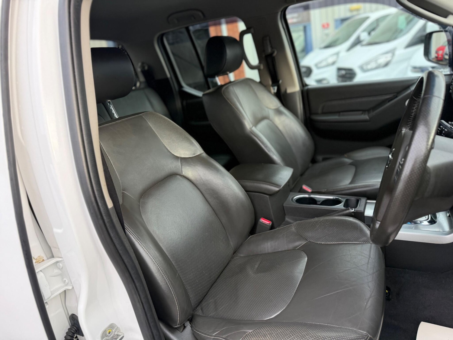 Used Nissan Navara 2015 for sale - 76485036: Photo 26