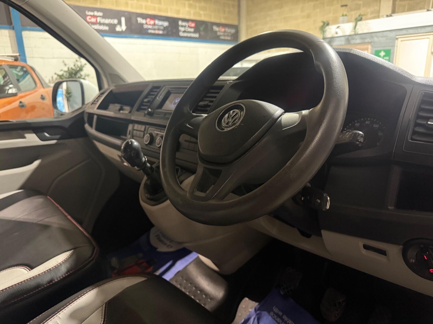 Used Volkswagen Transporter for sale - 78115138: Photo 29