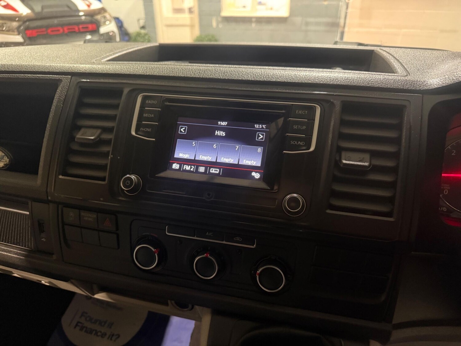 Used Volkswagen Transporter for sale - 78115138: Photo 32