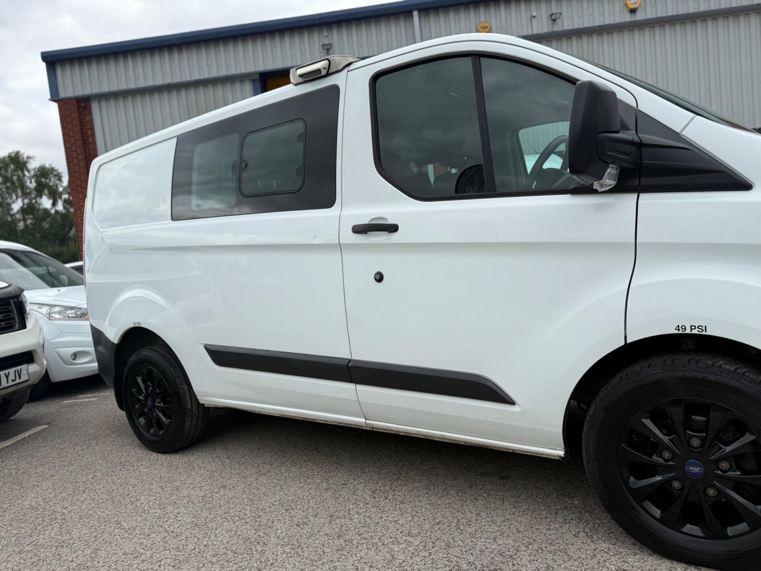 Vehicle 21