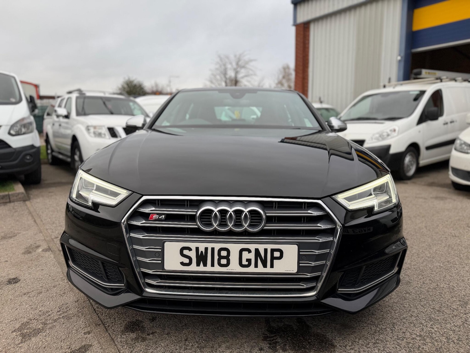 Used Audi A4 2018 for sale - 76527847: Photo 14