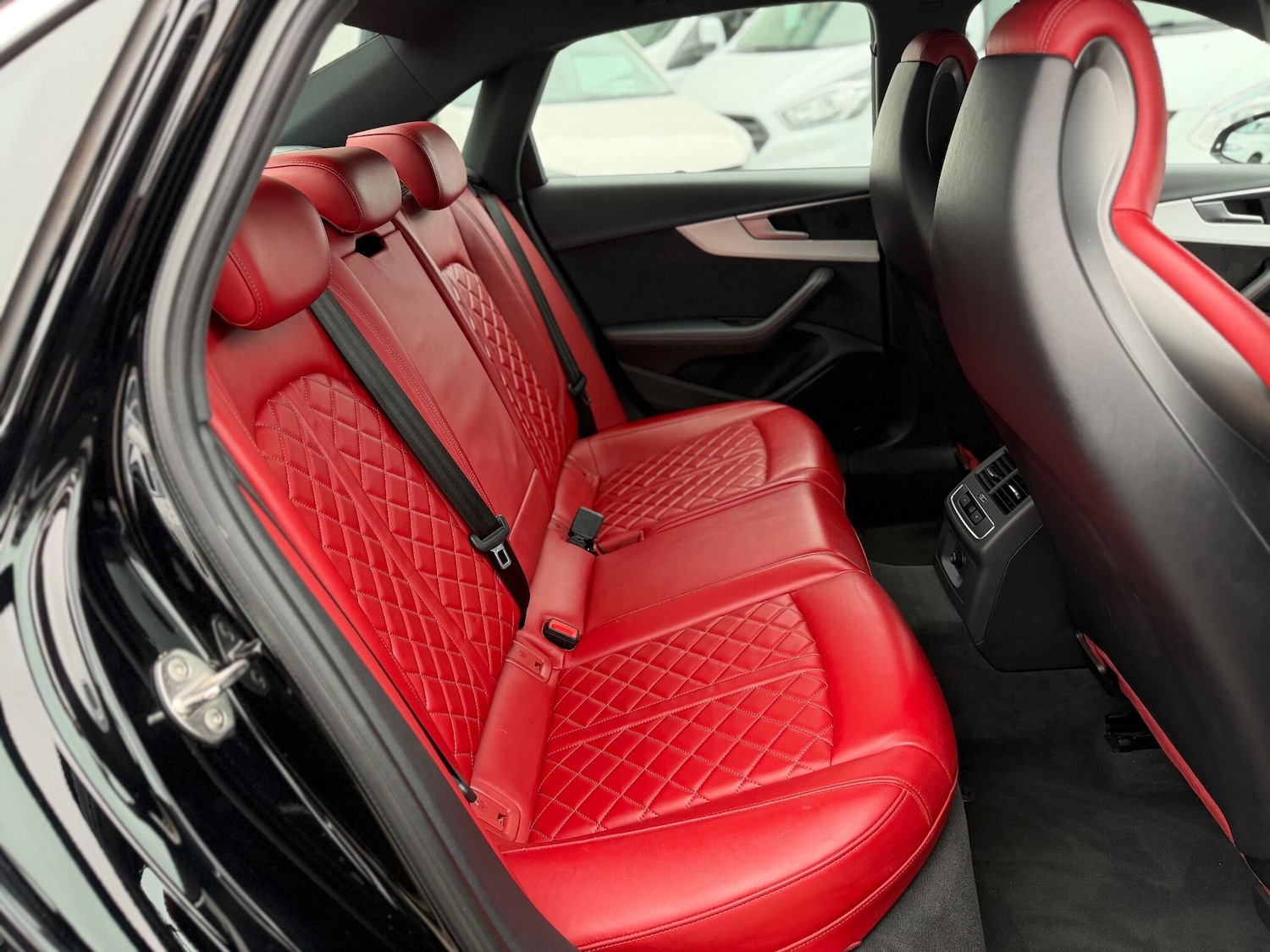 Used Audi A4 2018 for sale - 76527847: Photo 27