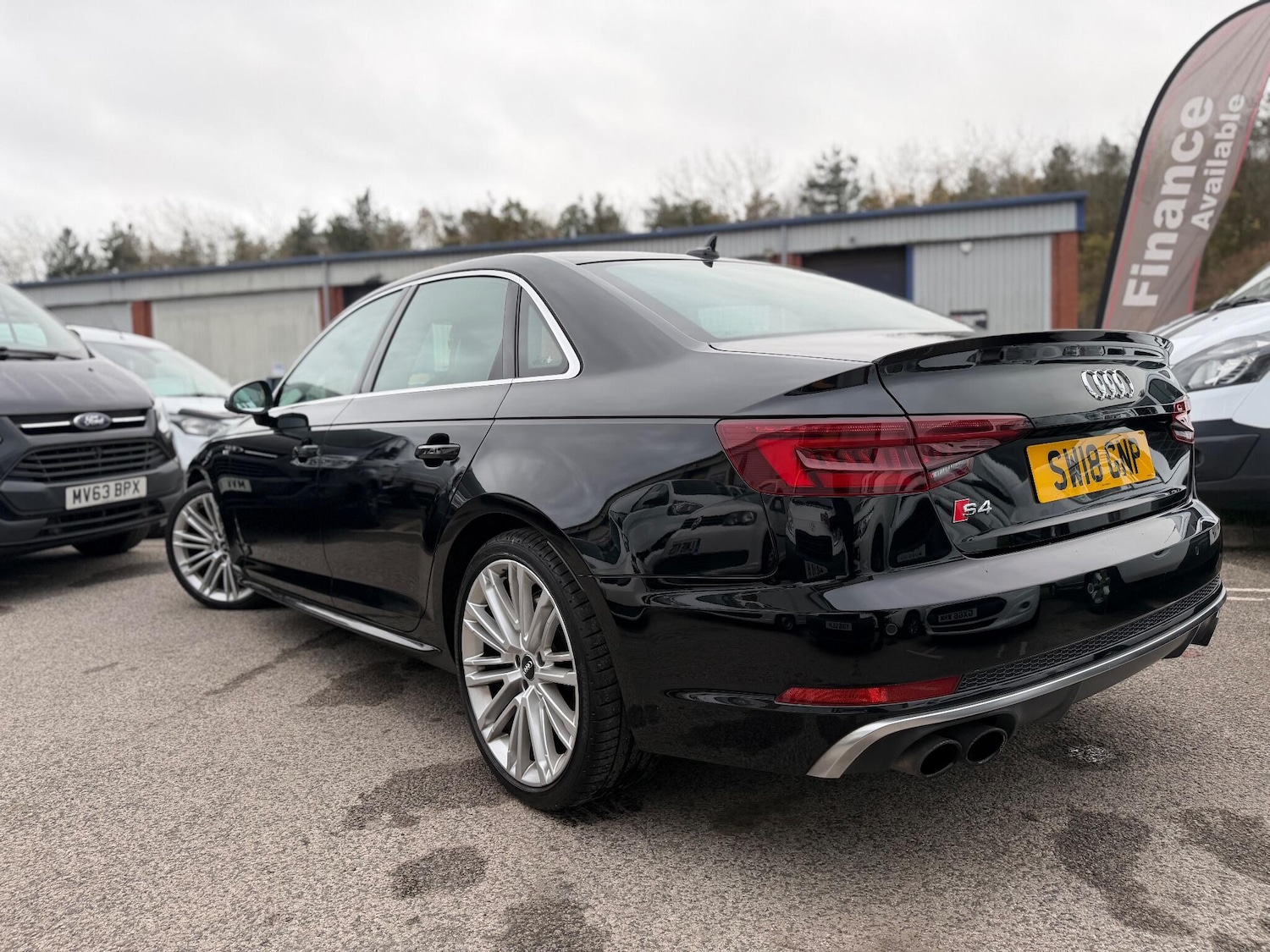 Used Audi A4 2018 for sale - 76527847: Photo 3