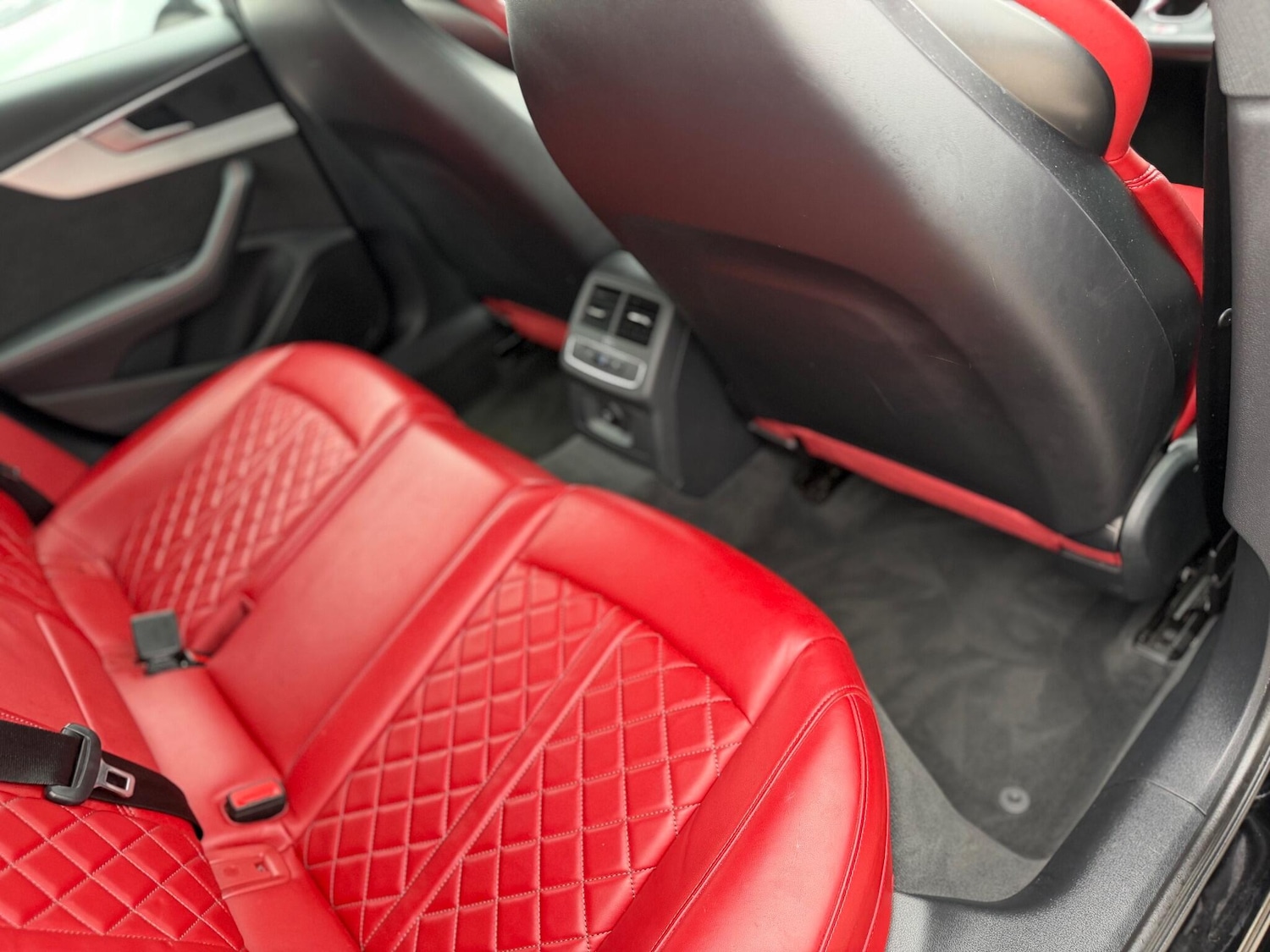 Used Audi A4 2018 for sale - 76527847: Photo 30