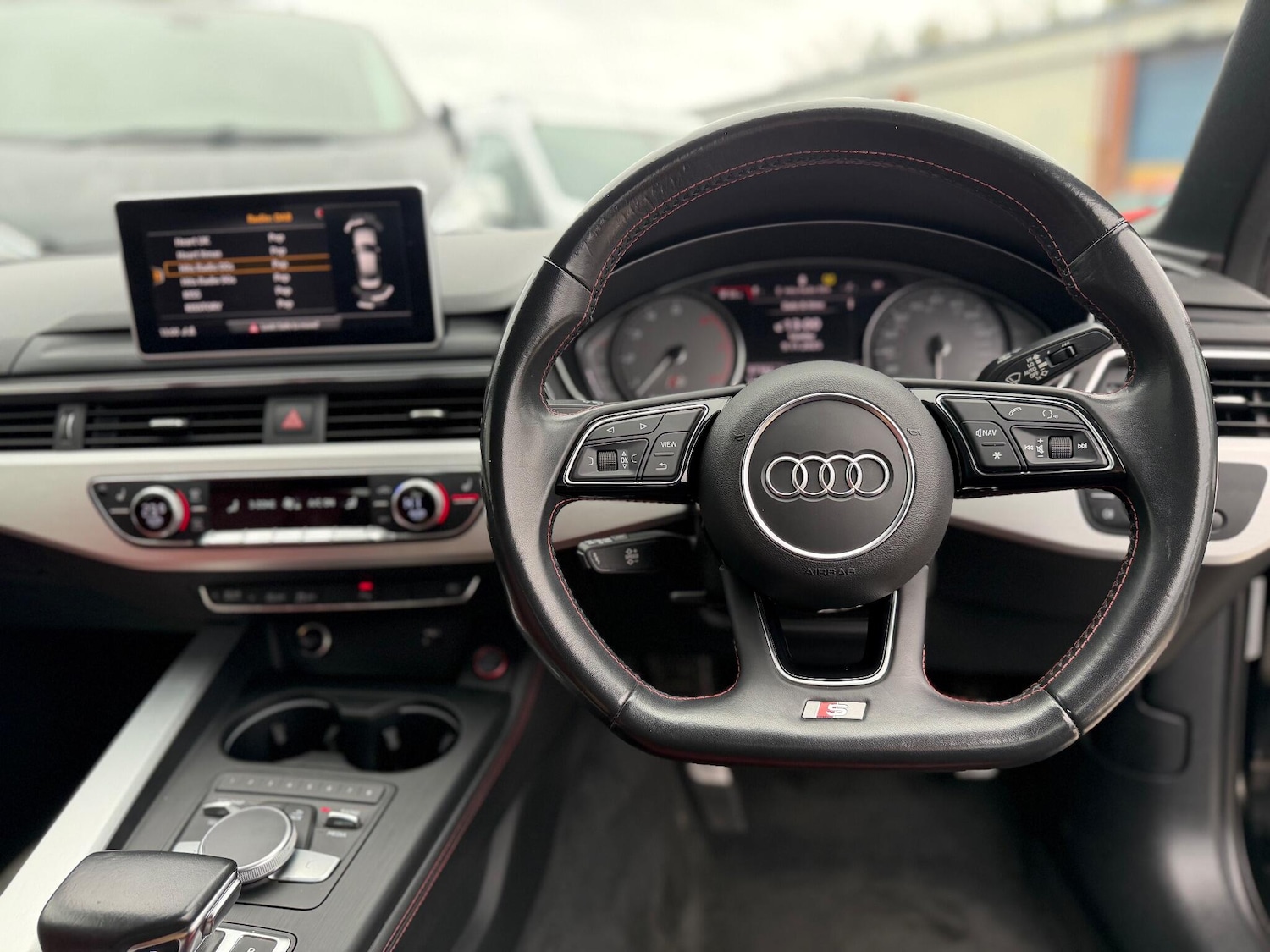 Used Audi A4 2018 for sale - 76527847: Photo 37