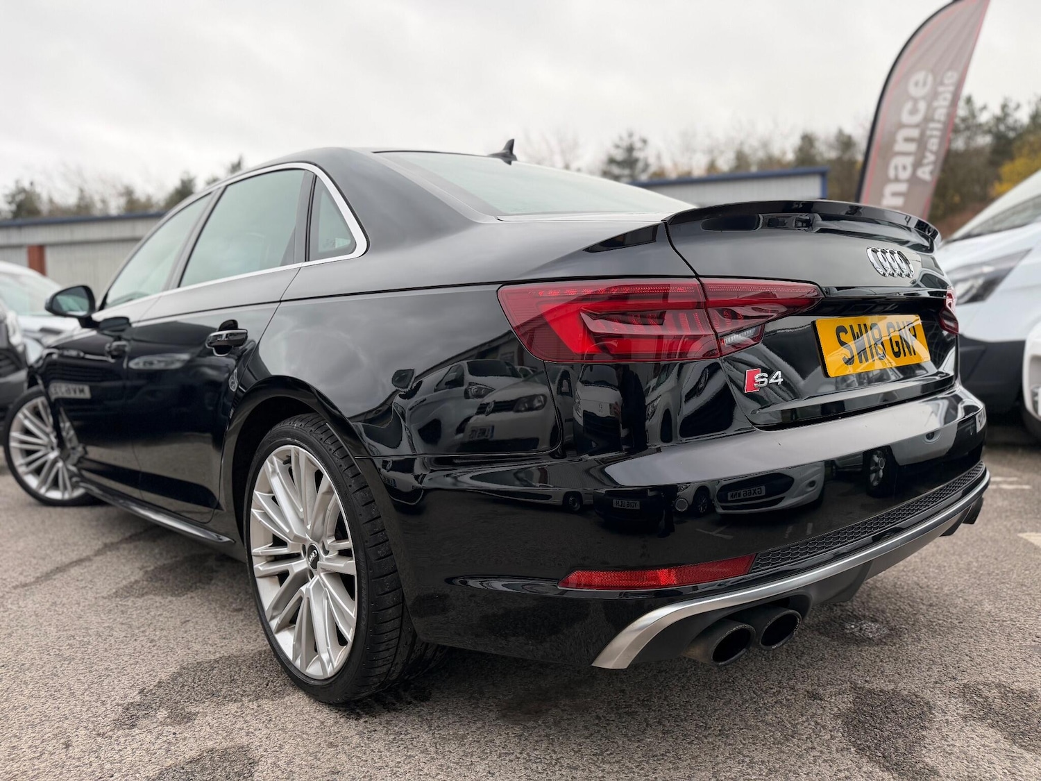 Used Audi A4 2018 for sale - 76527847: Photo 4