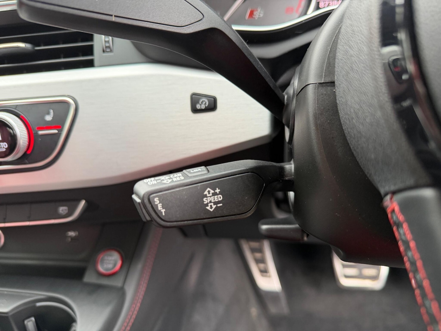 Used Audi A4 2018 for sale - 76527847: Photo 40