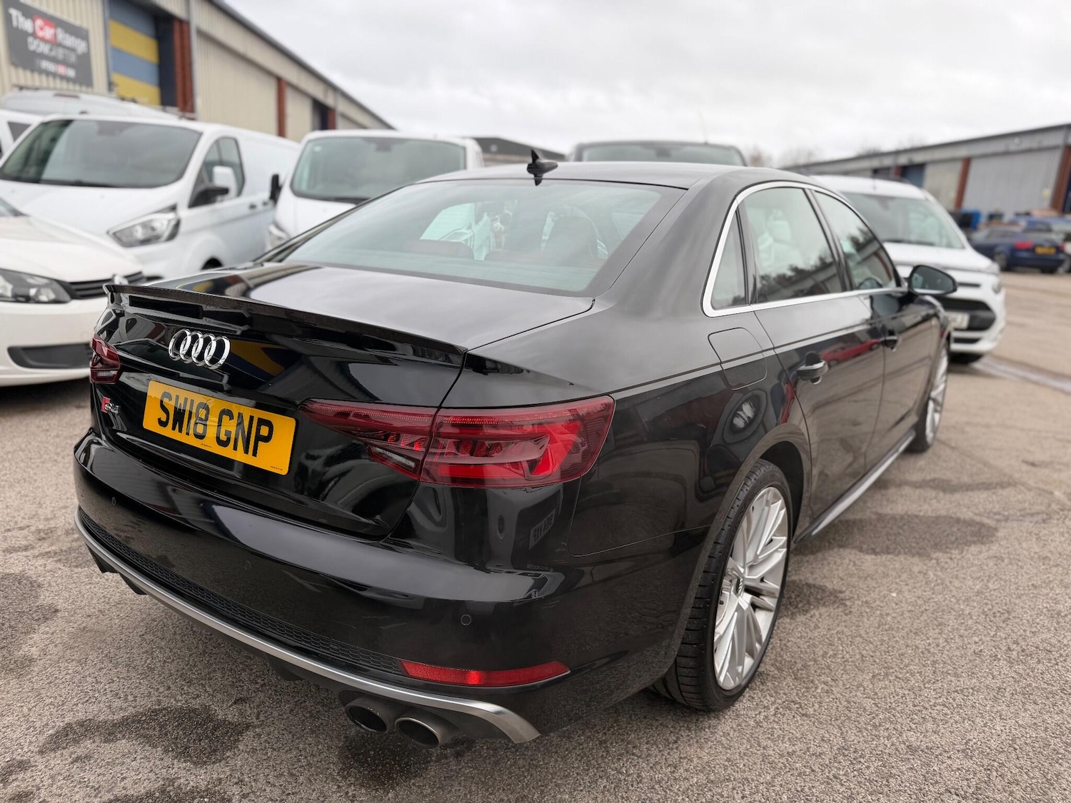 Used Audi A4 2018 for sale - 76527847: Photo 7