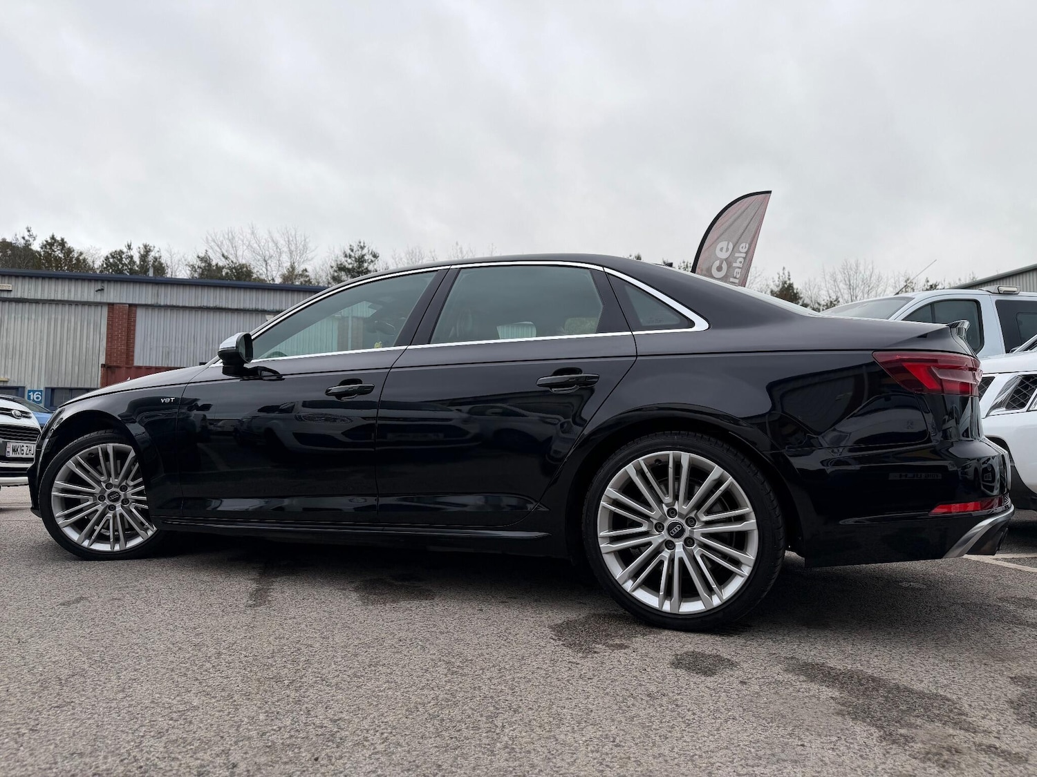 Used Audi A4 2018 for sale - 76527847: Photo 9