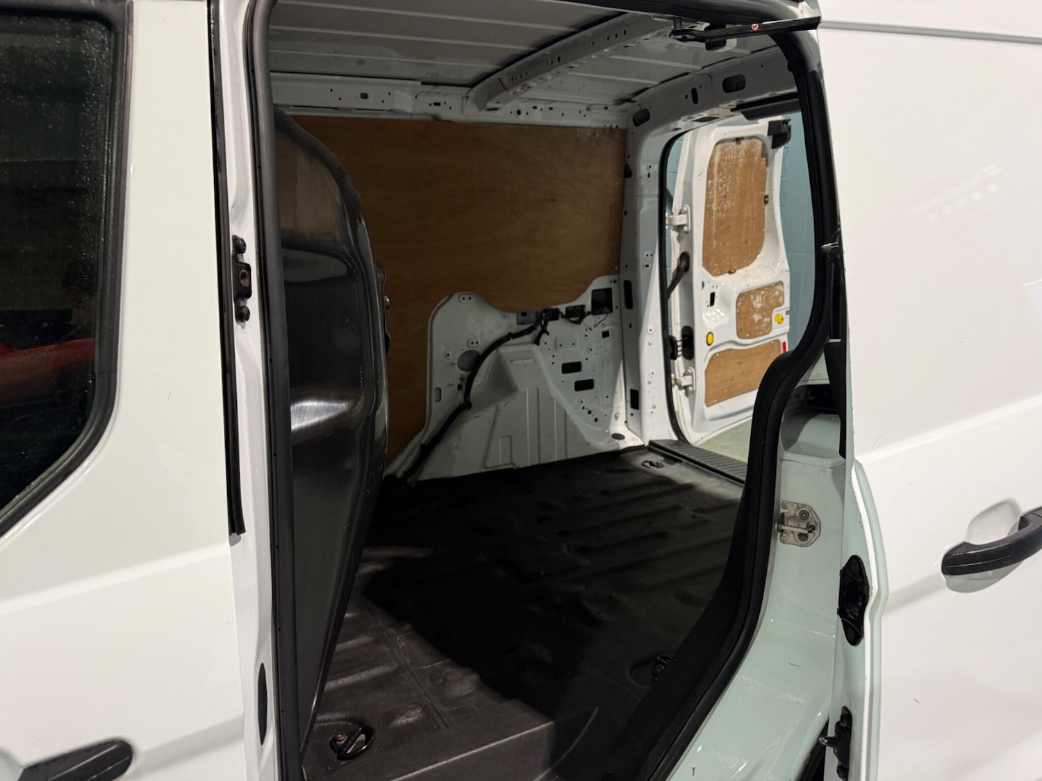 Used Ford Transit Connect 2014 for sale - 78007190: Photo 15