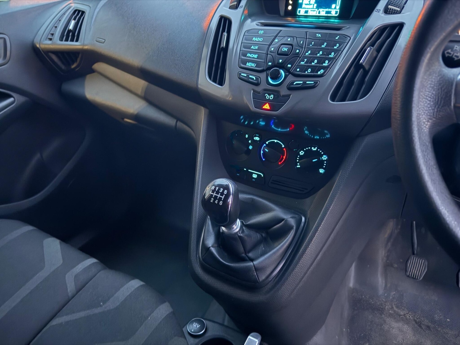 Used Ford Transit Connect 2016 for sale - 76484716: Photo 19