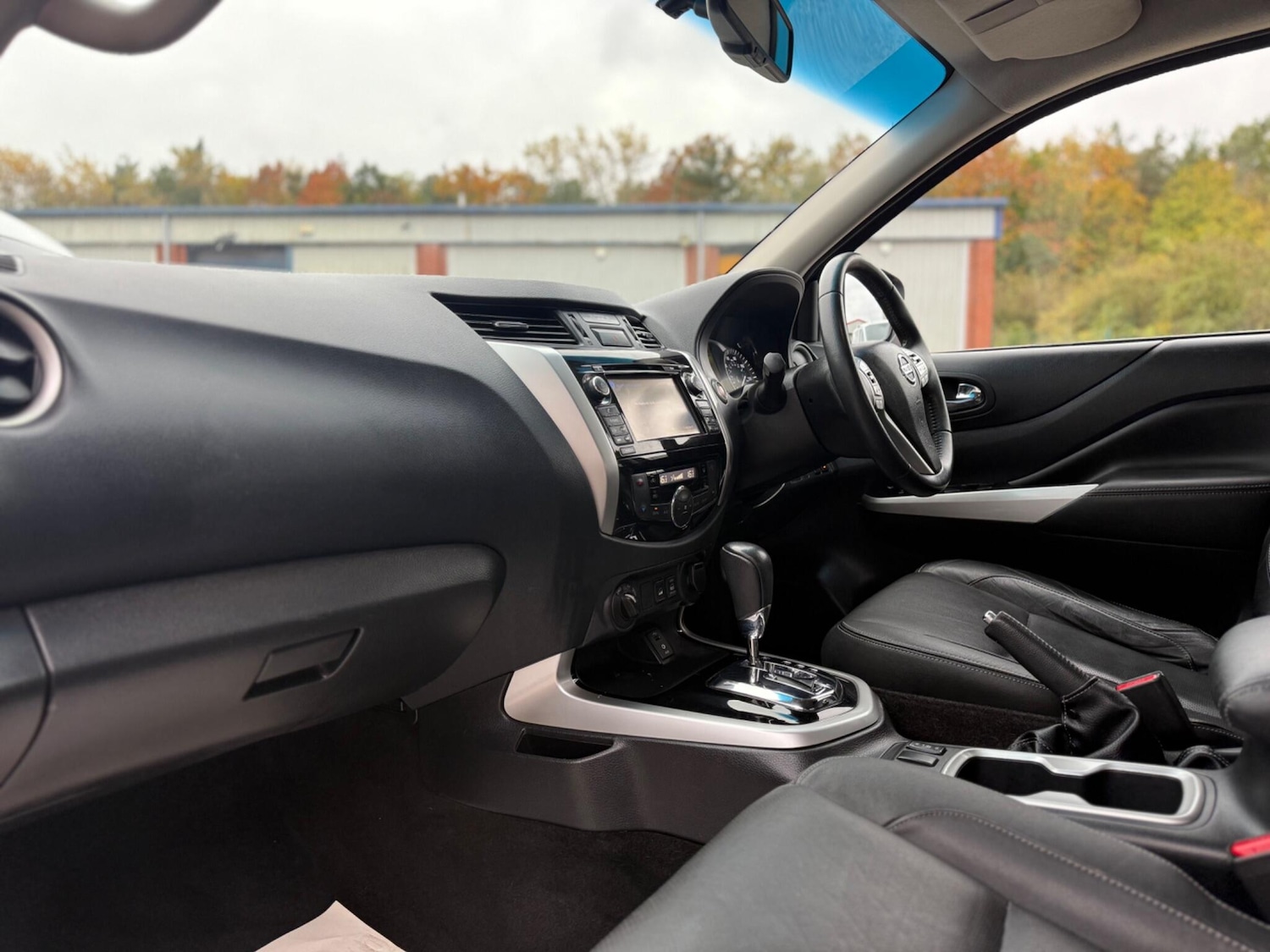 Used Nissan Navara 2017 for sale - 76282824: Photo 14