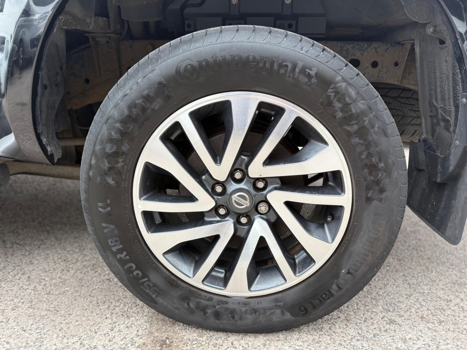 Used Nissan Navara 2017 for sale - 76282824: Photo 17