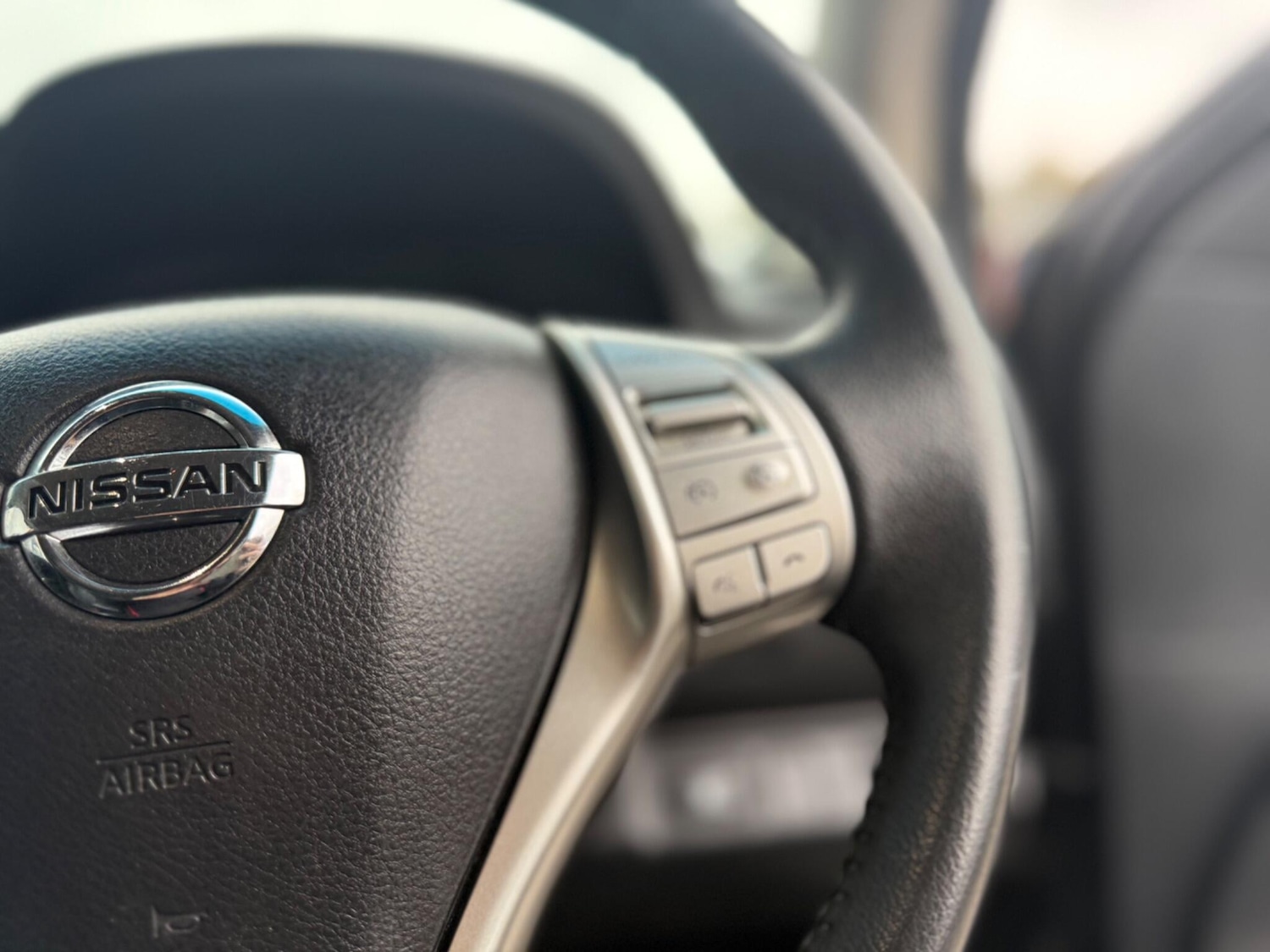 Used Nissan Navara 2017 for sale - 76282824: Photo 24